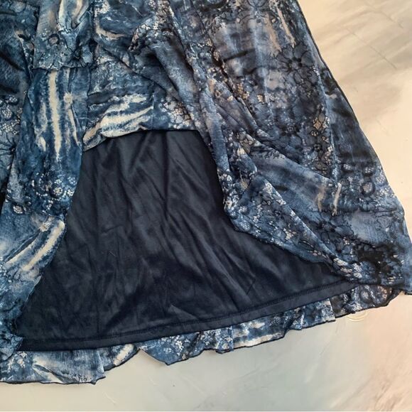 NWT New COLDWATER CREEK Gored Printed Flare Skirt White Blue Petite M PM 10 12 - Picture 4 of 4
